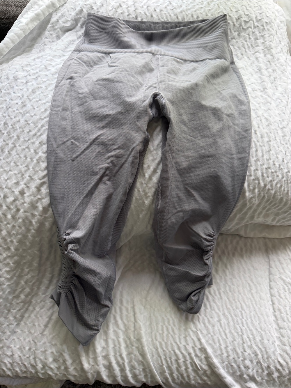 lululemon athletica Light Gray Cropped Leggings